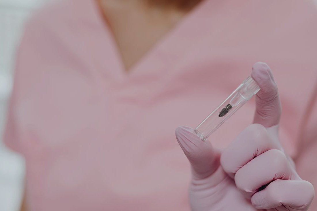 Implantes Hormonais